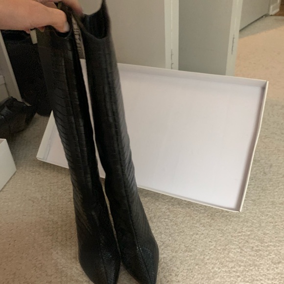 Crocodile boots - Picture 3 of 8